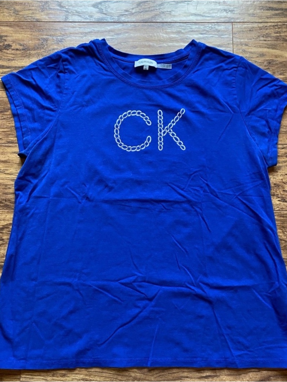 Calvin Klein Embossed Logo Tee XL Cobalt Blue / Silver